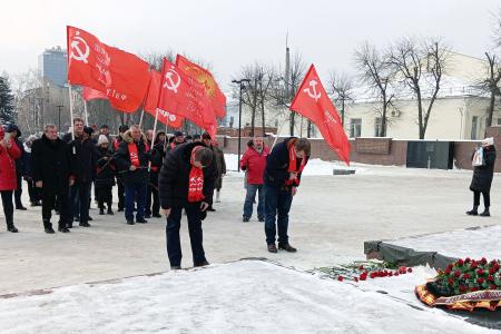 Воронежские коммунисты почтили память защитников города