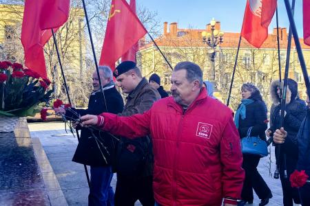 В Севастополе почтили память В. И. Ленина