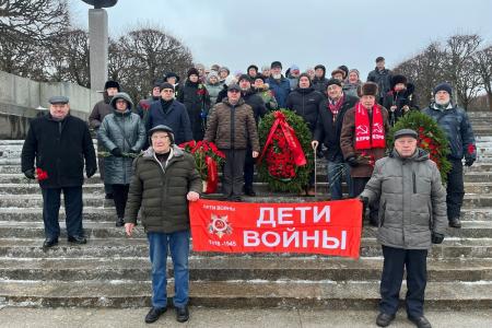 Санкт-Петербург. Районные отделения КПРФ провели мероприятия, приуроченные ко Дню полного освобождения Ленинграда от блокады