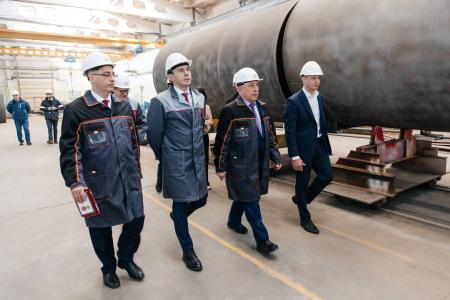 Кандидат в Президенты Российской Федерации Н.М. Харитонов побывал на оренбургском предприятии "Технопром"