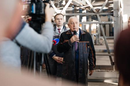 Кандидат в Президенты Российской Федерации Н.М. Харитонов побывал на оренбургском предприятии "Технопром"