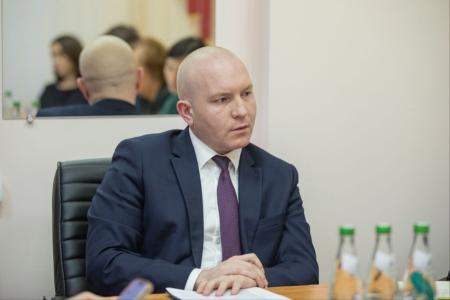 Ненецкий автономный округ. Медработники в НАО не должны «выбивать» доплаты по больничным в судах!