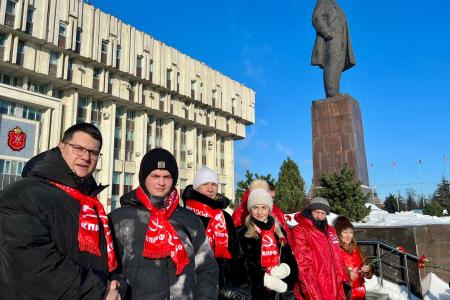 Тульские коммунисты почтили память В.И. Ленина