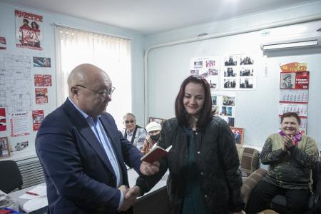Республика Калмыкия. Лидер местных коммунистов Николай Нуров провел встречи с избирателями в Городовиковском районе
