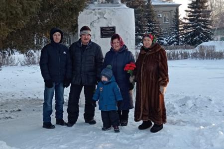 В Омской области, как и во всей стране, прошли мемориальные акции, посвященные 100-летию со дня смерти В.И. Ленина