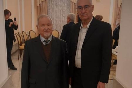 Татарстан. Народ установил бюст Ленину