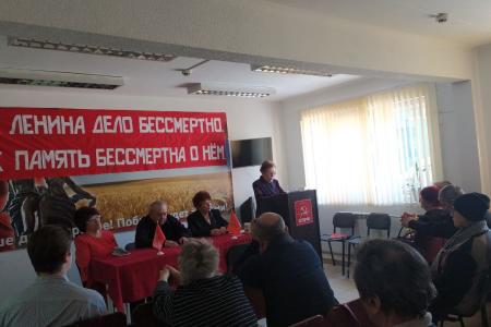 Коммунисты Алтайского края почтили память В.И. Ленина