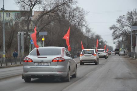 Астраханские коммунисты почтили память В.И. Ленина