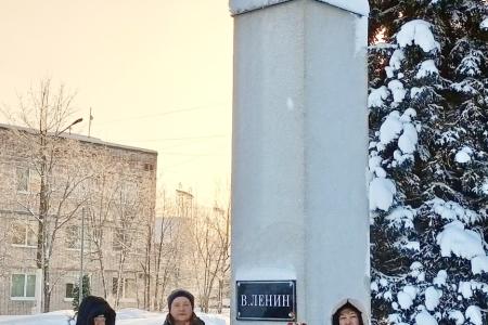 Коммунисты Ленинградской области   серией мероприятий почтили память основателя Коммунистической партии и Советского государства
