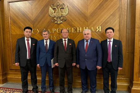 Г.А. Зюганов провёл встречу с Чрезвычайным и Полномочным Послом КНДР Син Хон Чхолем