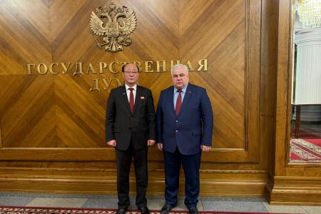 Г.А. Зюганов провёл встречу с Чрезвычайным и Полномочным Послом КНДР Син Хон Чхолем