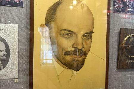 Надежда и Ленин!