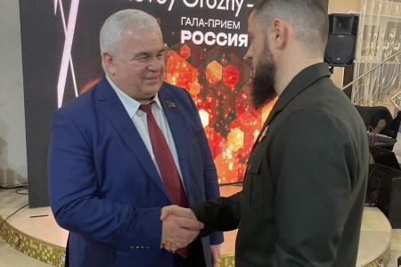 Делегация от КПРФ во главе с К. К. Тайсаевым работает в Чеченской Республике