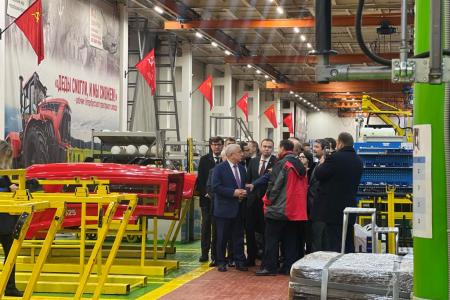 Г. А. Зюганов: Нам принципиально важна поддержка трудовых коллективов!