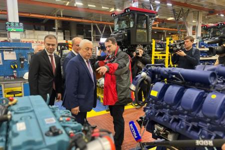 Г. А. Зюганов: Нам принципиально важна поддержка трудовых коллективов!