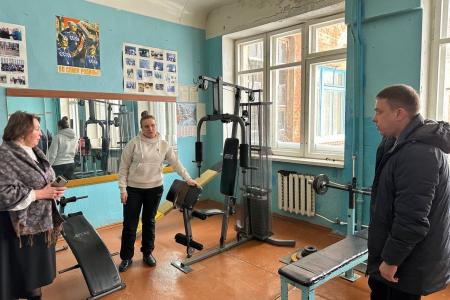 Сенатор РФ Айрат Гибатдинов посетил Ульяновский ордена «Знак Почета» электромеханический колледж