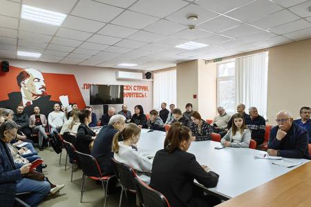 В Ивановском обкоме КПРФ состоялись занятия по политпросвещению для партийного и комсомольского актива