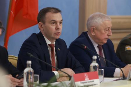 Кандидат в Президенты от КПРФ Николай Харитонов выступил с инициативой введения беспроцентной ссуды на покупку первого жилья для молодых семей