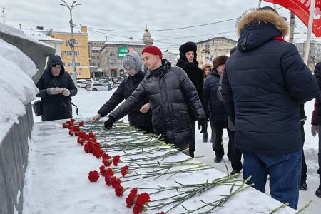 День Памяти жертв «Кровавого воскресенья» в Иваново