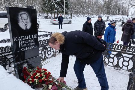 Коммунисты города Иванова приняли участие в мероприятиях, посвященных 100-летию со дня рождения В.П. Кабаидзе