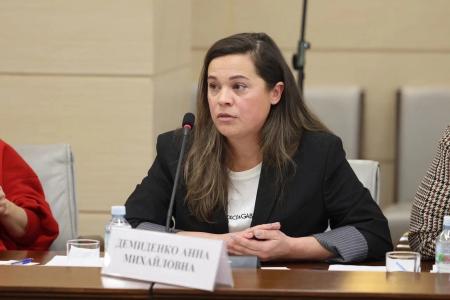 В Мосгордуме прошёл круглый стол фракции КПРФ, посвящённый проблемам содержания бездомных животных в муниципальных приютах