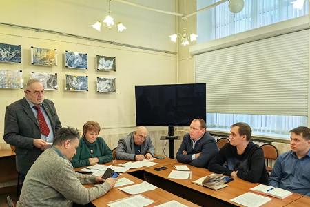 Ивановский обком КПРФ организовал и провёл в областной научной библиотеке круглый стол на тему «Идеи Ленина и актуальные вопросы современности»