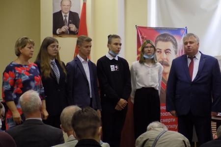Книгу проекта «Подвиг народа», который проходит при поддержке депутата Сергея Гаврилова, отметили в Союзе писателей России