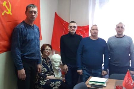 «Ленин жил! Ленин жив! И Ленин будет жить!» – коммунисты Забайкалья в 100-летие Дня памяти Владимира Ильича