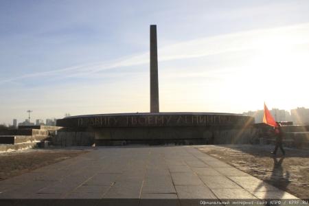 Состоялся рабочий визит делегации ЦК КПРФ во главе с Г.А. Зюгановым и Н.М. Харитоновым в Санкт-Петербург