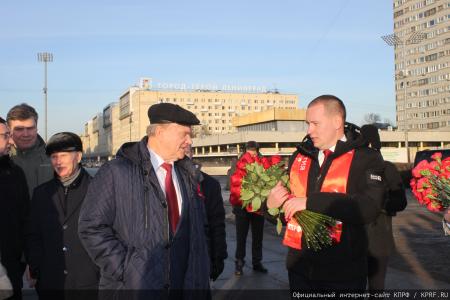 Состоялся рабочий визит делегации ЦК КПРФ во главе с Г.А. Зюгановым и Н.М. Харитоновым в Санкт-Петербург