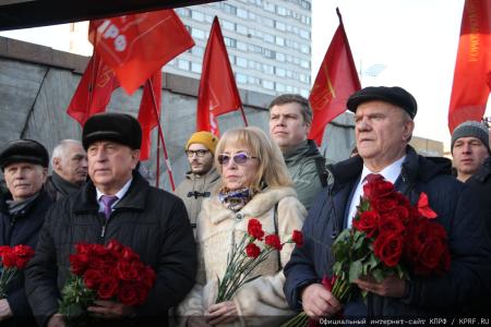 Состоялся рабочий визит делегации ЦК КПРФ во главе с Г.А. Зюгановым и Н.М. Харитоновым в Санкт-Петербург