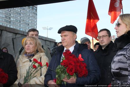 Состоялся рабочий визит делегации ЦК КПРФ во главе с Г.А. Зюгановым и Н.М. Харитоновым в Санкт-Петербург