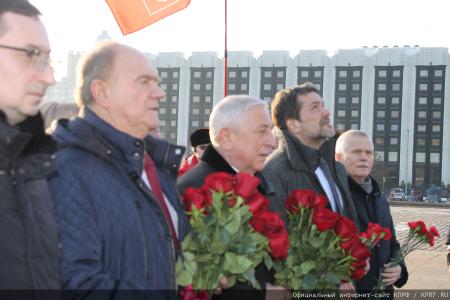 Состоялся рабочий визит делегации ЦК КПРФ во главе с Г.А. Зюгановым и Н.М. Харитоновым в Санкт-Петербург