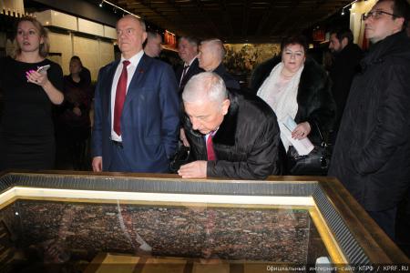 Состоялся рабочий визит делегации ЦК КПРФ во главе с Г.А. Зюгановым и Н.М. Харитоновым в Санкт-Петербург