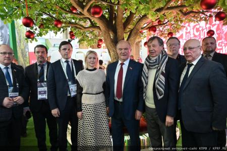 Г.А. Зюганов посетил выставку-форум «Россия» в День Орловской области