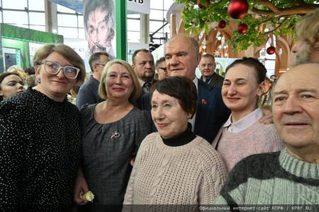 Г.А. Зюганов посетил выставку-форум «Россия» в День Орловской области