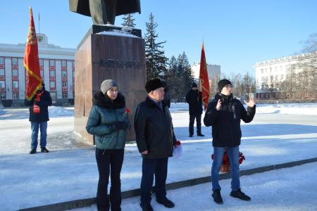 Алтайский край. Акция памяти В.И. Ленина прошла в Барнауле