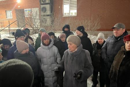 Лидер коммунистов Тюменской области Тамара Казанцева взяла на контроль проблемы теплоснабжения в центре Тюмени