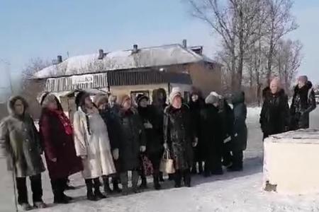 Коммунисты ЕАО отдали дань уважения Вождю мирового пролетариата