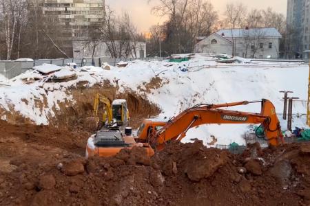 Руководитель фракции КПРФ в Московской городской Думе Николай Зубрилин провёл обходы районов Отрадное, Марфино, Алтуфьевский