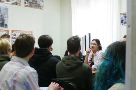 Московские комсомольцы провели лекцию по истории мирового левого движения