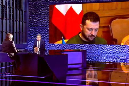 Дмитрий Новиков на телеканале «Звезда» об игре Запада с Украиной и о попытках сломать остатки Ялтинско-Потсдамской системы