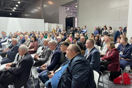 Владимир Иванович Кашин принял участие в церемонии открытия Международной агропромышленной выставки АГРОС 2024 Экспо