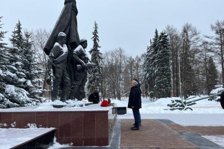 Начался визит кандидата в президенты РФ от КПРФ Николая Харитонова в подмосковное Лыткарино