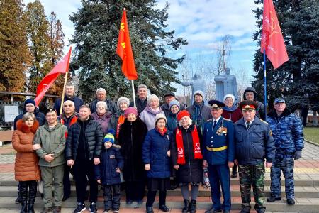 Краснодарский край. Коммунисты и сторонники КПРФ отметили 106-й День рождения Красной Армии