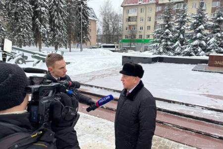 Начался визит кандидата в президенты РФ от КПРФ Николая Харитонова в подмосковное Лыткарино