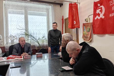 Жители Родниковского района Ивановской области встретились с доверенными лицами Николая Харитонова