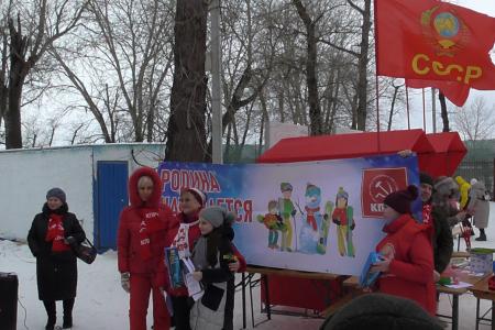 Коммунисты Саратовской области провели «Красную лыжню-2024»