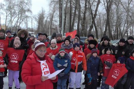 Коммунисты Саратовской области провели «Красную лыжню-2024»