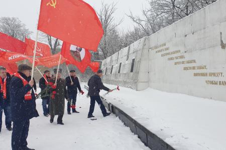 Ростовская область. КПРФ отправила 122-й гуманитарный конвой на Донбасс